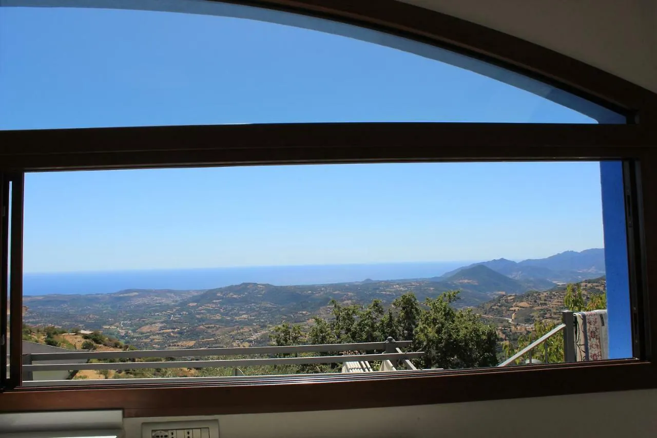 Appartamento Vista Mare Lanusei 0*,